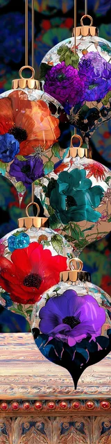 Free printable Christmas bookmarks of five pretty holiday ornaments